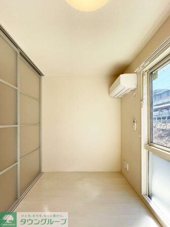 パーシモンIIIの物件内観写真